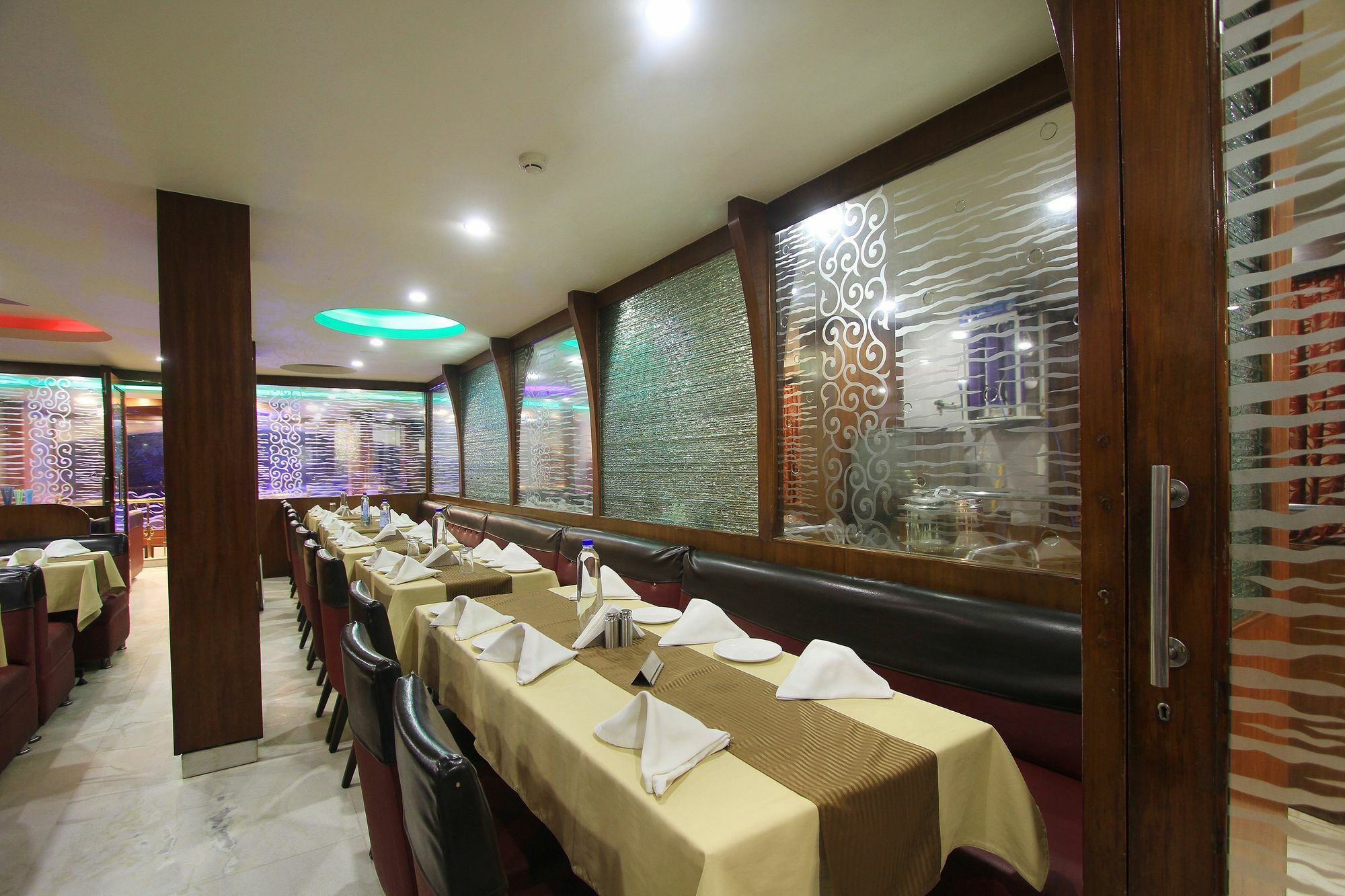 Oyo 9925 The Ocea International Hotel Bangalore Luaran gambar