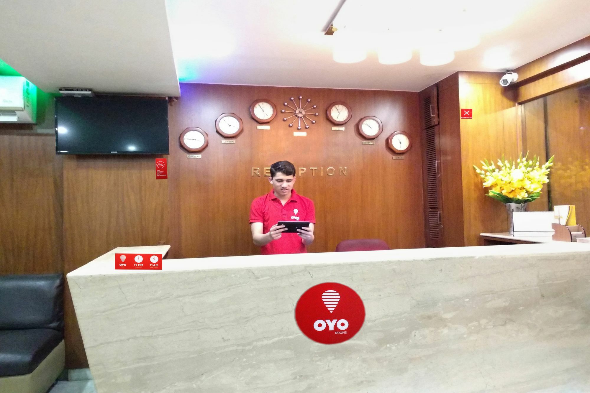 Oyo 9925 The Ocea International Hotel Bangalore Luaran gambar