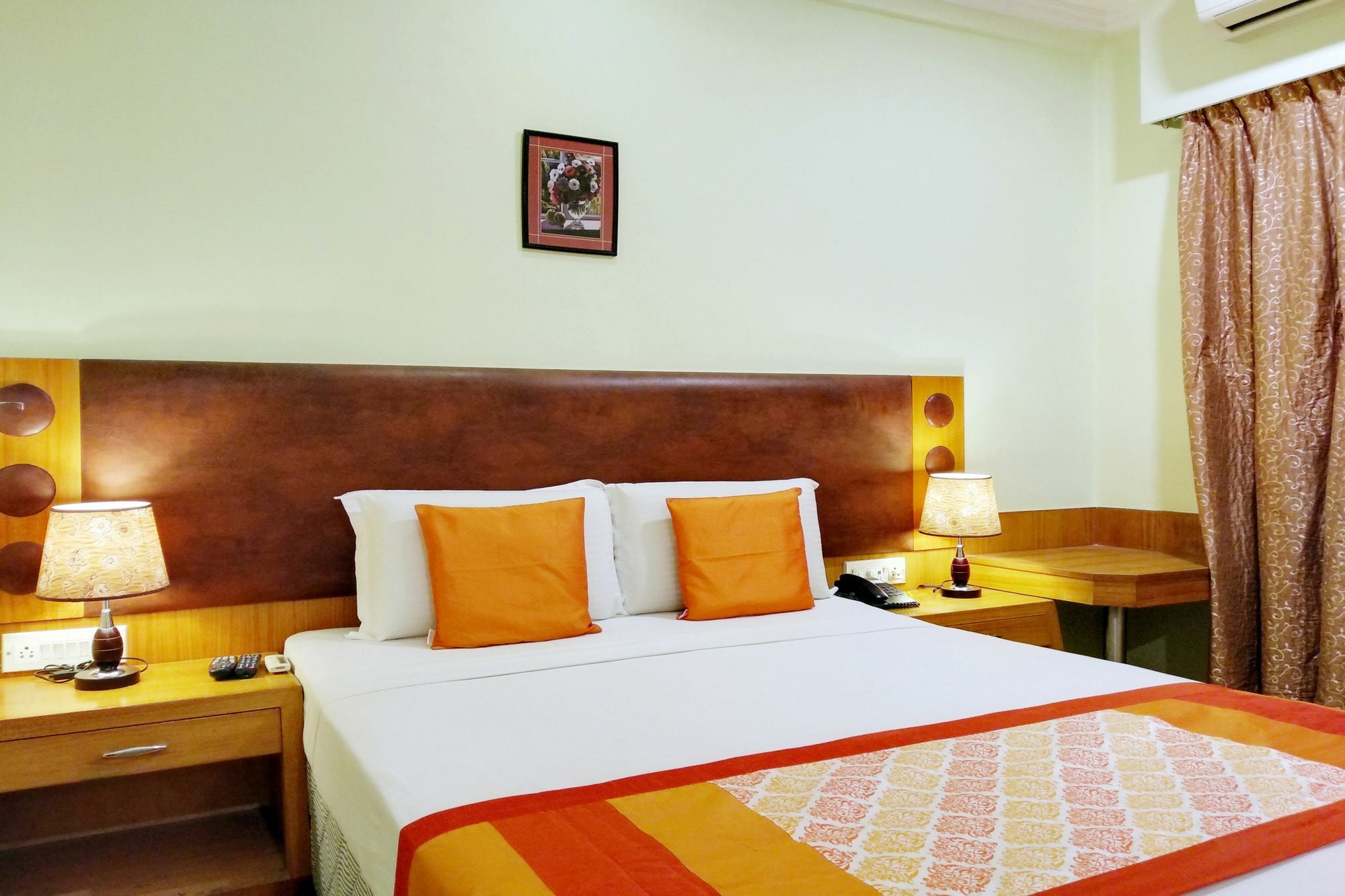 Oyo 9925 The Ocea International Hotel Bangalore Luaran gambar
