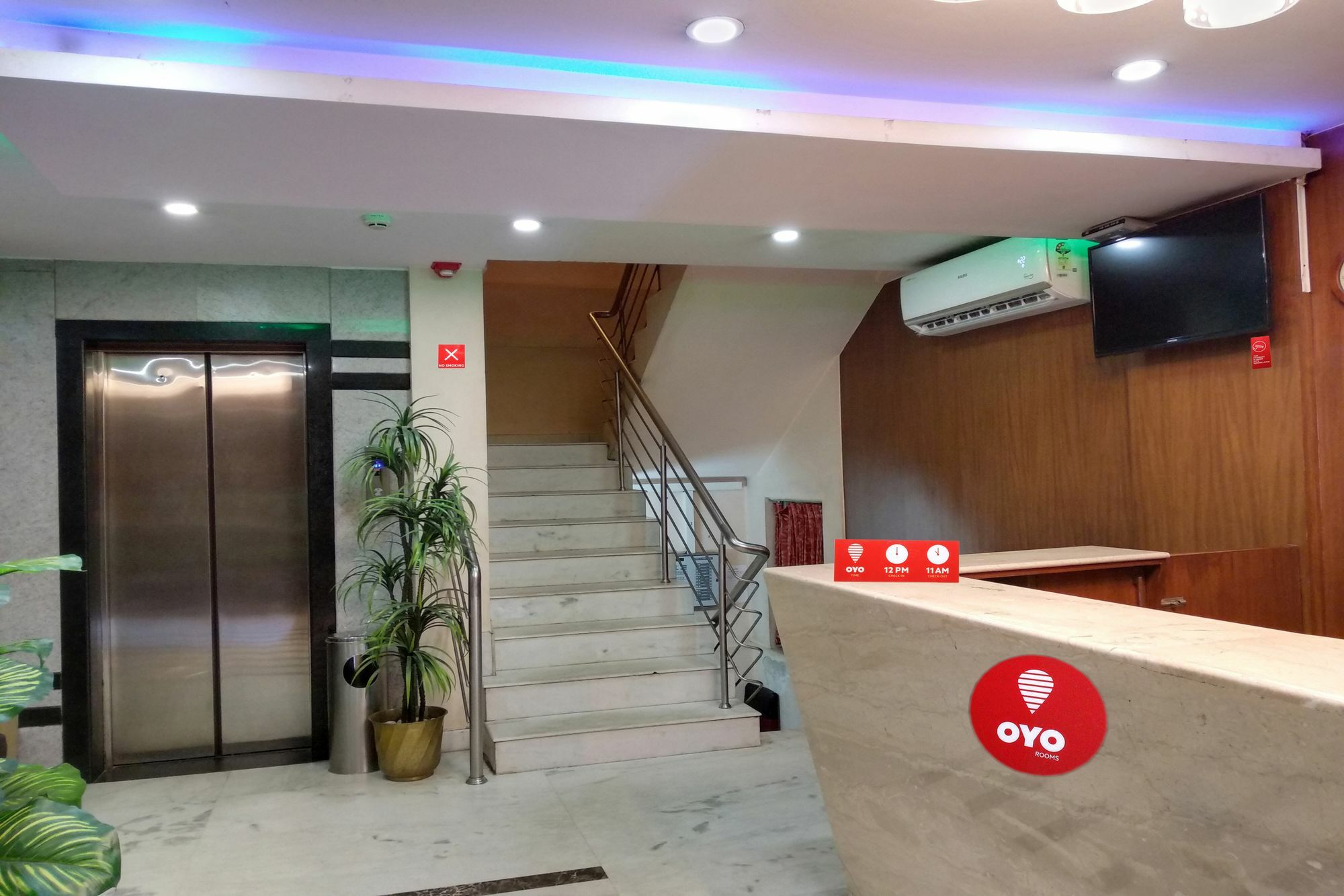 Oyo 9925 The Ocea International Hotel Bangalore Luaran gambar